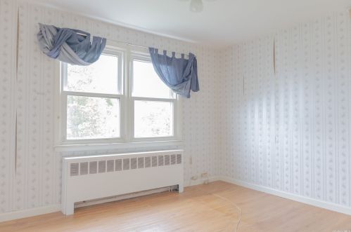 148 Foster Blvd, Babylon NY 11702-1517 exterior