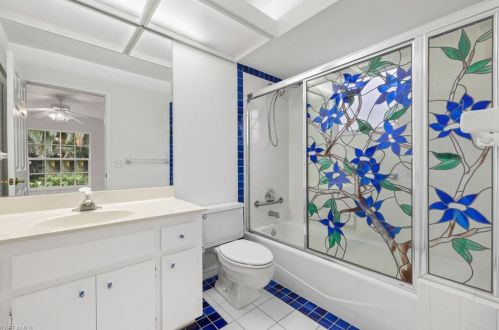 812 102 Ave, Naples FL 34108-3216 exterior