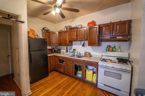 5614 3 St, Philadelphia PA 19120-2318 exterior