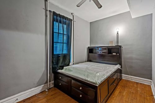 4346 Cermak Rd, Chicago IL 60623-2932 exterior