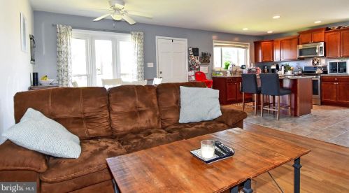 236 Jenkins St, Alexandria VA 22304-4907 exterior