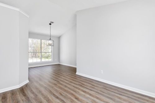 320 Emerald Grn Ct, Atlanta GA 30349-8420 exterior