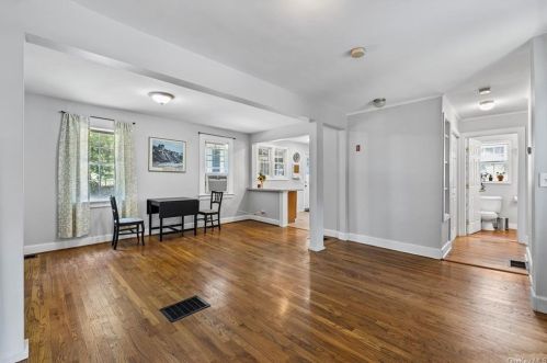 124 Bower Rd, Poughkeepsie NY 12603-1114 exterior