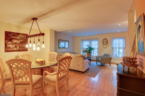 78 Tiffany Blvd, Newark NJ 07104-2425 exterior