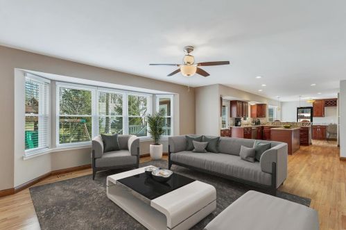 316 Eugenia St, Saint Louis MO 63141-8312 exterior