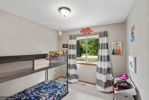 583 Burlington Rd, Saint Paul MN  55119-5322 exterior