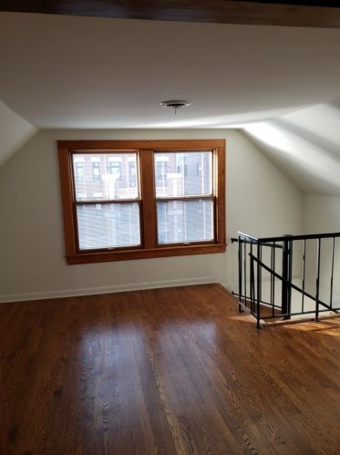 3217 Southport Ave, Chicago IL 60657-3228 exterior