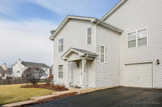 2580 Dickens Ct, Aurora IL  60503-5771 exterior