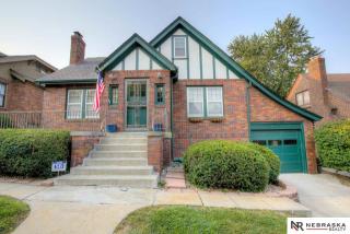 4535 Hickory St, Omaha, NE 68106-2509