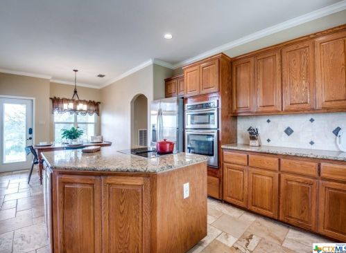 2561 Stoney Crk Dr, Spring Branch TX 78163-2875 exterior