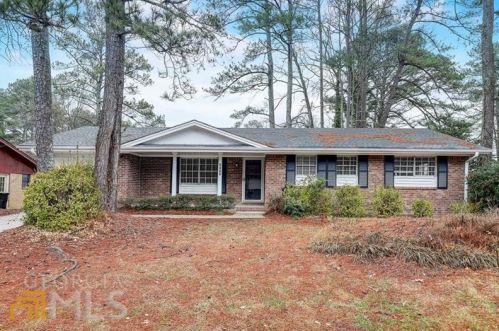 6460 Connell Rd, Atlanta GA  30349-4538 exterior