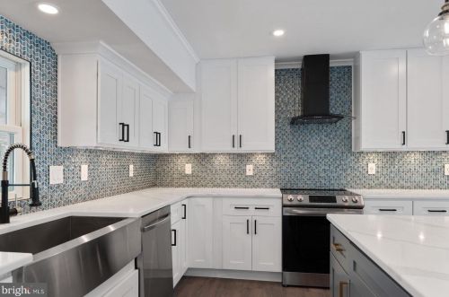 303 Carter Rd, Princeton NJ 08540-7419 exterior