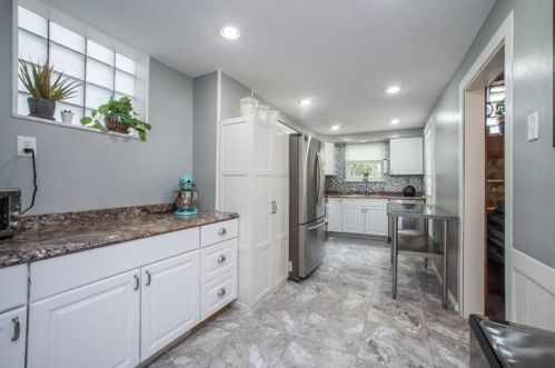 1678 New Haven Ave, Pittsburgh PA  15216-1919 exterior