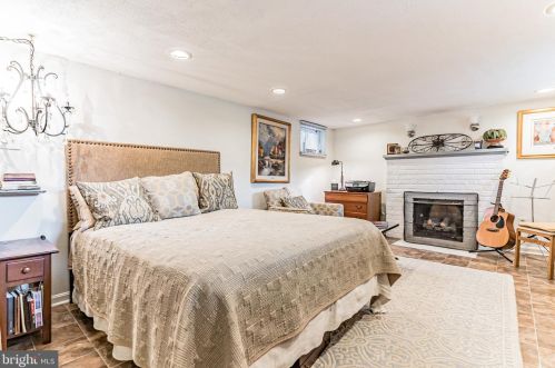 5070 Central Ave, Washington DC 20019-6472 exterior