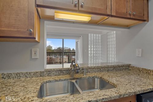 275 13th St, Atlanta GA 30309-3618 exterior