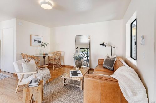 214 Amicita Ave, Mill Valley CA 94941-2101 exterior