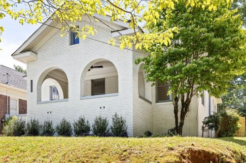 1725 Melrose Dr, Atlanta GA  30310-4538 exterior