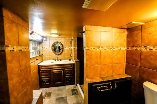 1859 Dickens Ave, Chicago IL 60647-3425 exterior