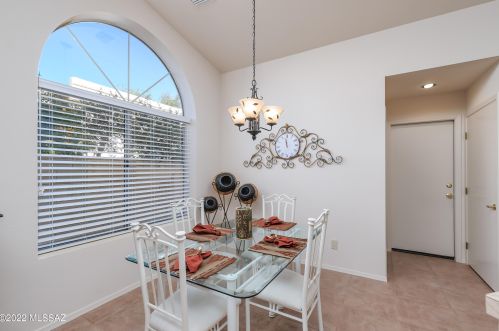 38168 Silverwood Dr, Tucson AZ 85739-1003 exterior