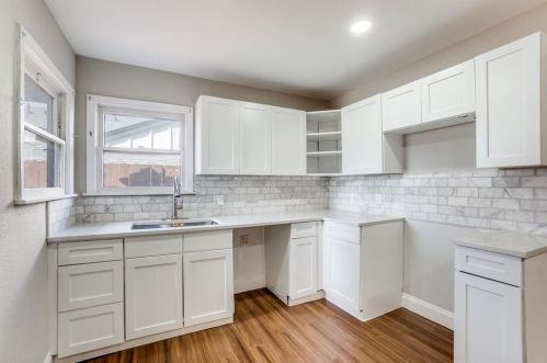 2006 Berkley Ave, Dallas TX  75224-1041 exterior