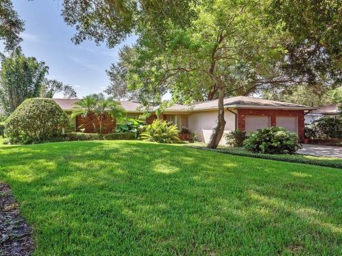 4038 Shorecrest Dr, Orlando FL 32817-1255 exterior