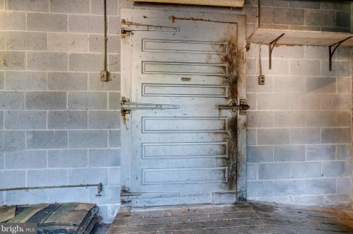 10 Grandview Ave, Lancaster PA 17603-6671 exterior