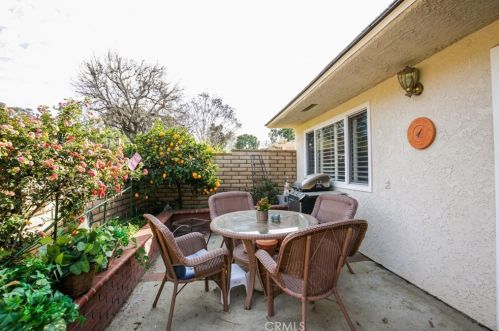 17272 Candleberry, Irvine CA  92612-2310 exterior