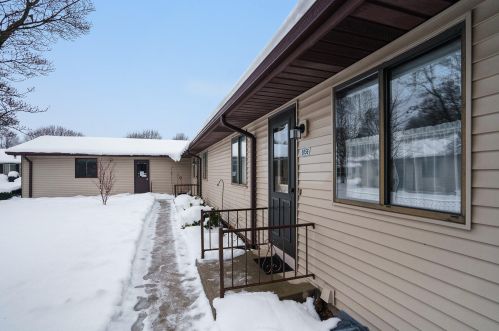 5056 Green Meadow Rd, Kalamazoo MI  49009-1254 exterior