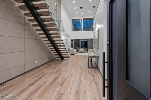 3120 Coolidge St, Phoenix AZ  85016-5033 exterior