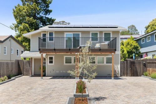 25 Knoll Ln, Mill Valley CA 94941-2305 exterior