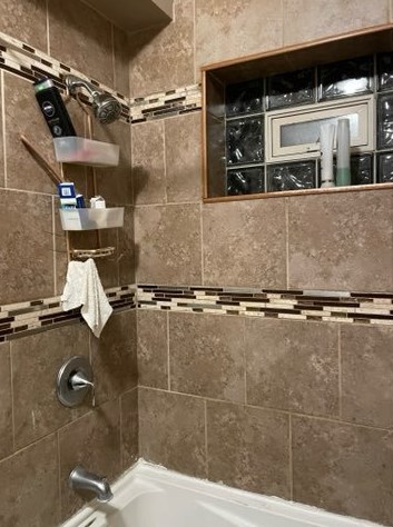 8947 Racine Ave, Chicago IL 60620-3520 exterior