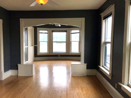 2675 Kinnickinnic Ave, Milwaukee WI  53207-2151 exterior