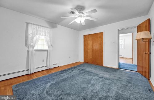 214 Charles St, Hanover PA 17331-2204 exterior