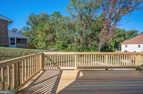 5710 Larpin Ln, Alexandria VA 22310-1249 exterior