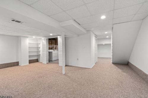 311 Carnegie Ct, Hackettstown NJ 07840-1695 exterior