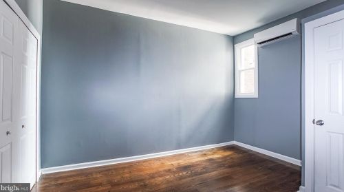 6215 Market St, Philadelphia PA 19139-2923 exterior