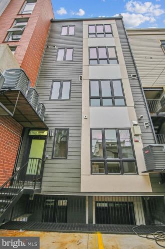 1914 8th St, Washington, DC 20001-3116