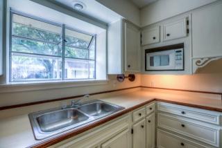 9519 Carousel Ln, Houston TX  77080-5354 exterior