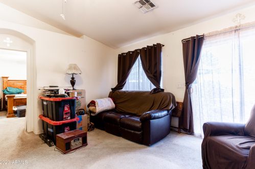 5421 7th Dr, Phoenix, AZ 85041-3941