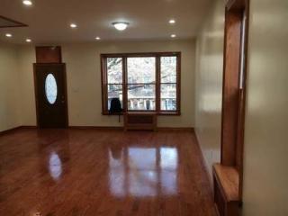 8516 3rd Ave, Brooklyn NY  11209-4610 exterior