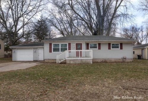 1266 Cavanagh St, Grand Rapids, MI 49508-6127