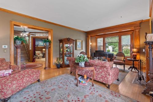 611 Walnut St, Horicon WI 53032-1234 exterior