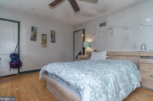 6123 Loretto Ave, Philadelphia PA 19149-3211 exterior