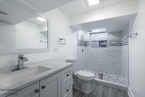 5505 Parkside Ave, Chicago IL  60638-2814 exterior