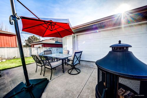 4905 124 St, Chicago IL 60628-7240 exterior