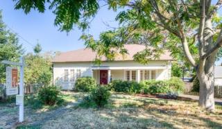 6101 Alton St, Portland, OR 97213-3219