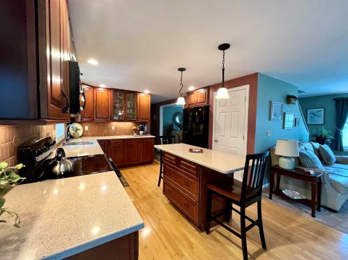 23 Styles Dr, Concord NH 03301-8637 exterior