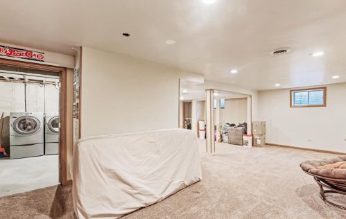 758 Weston Dr, Bull Valley IL 60014-8581 exterior