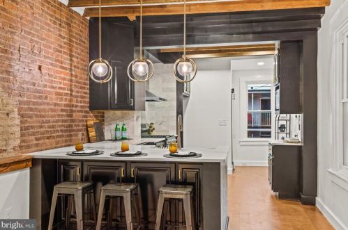 460 Queen St, Lancaster PA  17603-5618 exterior