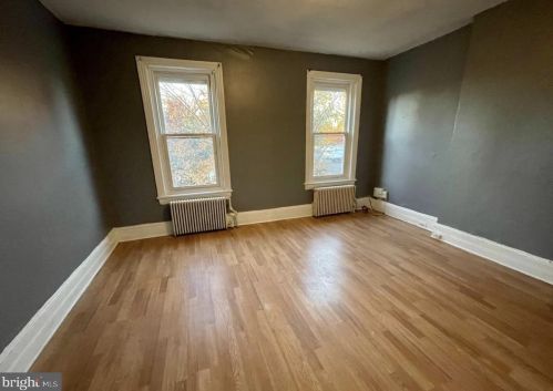 131 Tyler St, Trenton NJ 08609-2519 exterior